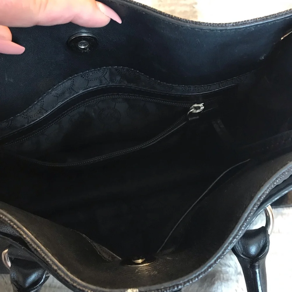MICHAEL KORS HAMILTON SATCHEL
